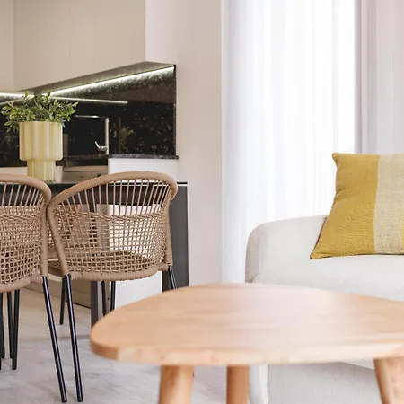 Bravissimo Placa Catalunya 14, With Terrace Appartamento *