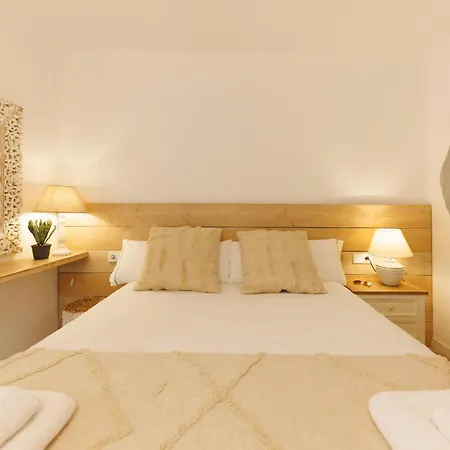 Appartamento Bravissimo Placa Catalunya 14, With Terrace Girona